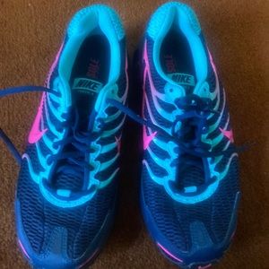 Blue and pink Nike torch 4